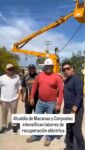 Alcaldía de Macanao y Corpoelec intensifican labores de recuperación eléctrica

El alcalde del municipio bolivariano Península de Macanao, Carlos Sulbarán, lideró este lunes, 28 de abril, una jornada especial de atención a los servicios públicos, específicamente en el sector El Horcón, donde se han redoblado los esfuerzos para restablecer el sistema eléctrico afectado por las recientes precipitaciones.

Durante el despliegue, el mandatario local informó que, gracias a la articulación directa con la Corporación Eléctrica Nacional (Corpoelec) y el apoyo del Coronel Carlos Salazar, se ha logrado resolver con éxito nueve averías críticas en la zona.

"Estamos aquí en compañía de nuestros hermanos de Corpoelec, el responsable de la Coordinación Municipal de Energía Eléctrica y Alumbrado Público y el presidente de la Cámara Edilicia trabajando sin descanso. Producto de las lluvias del fin de semana tuvimos varias líneas caídas, pero ya estamos dando respuesta inmediata", señaló Sulbarán mientras supervisaba las maniobras de una unidad de elevación (cesta) que realizaba reparaciones en el cableado de alta tensión.

El alcalde destacó que estas acciones son el resultado del monitoreo constante a través de los números de emergencia y los reportes ciudadanos. Tras culminar las labores en El Horcón, las cuadrillas se trasladarán a la comunidad de Boca de Pozo para atender la décima avería reportada, cumpliendo así con el compromiso de restablecer el servicio al 100% en todo el municipio.

En Península de Macanao seguimos trabajando por servicios públicos eficientes para todos y todas.

@marisel_velasquez @gobiernobne @carlitos_sulbaran
 @alcaldiademacanao