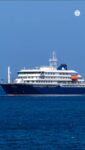 Tragedia en alta mar

Un presunto brote de una inusual infección por hantavirus en un crucero en el océano Atlántico ha causado la muerte de tres personas.

El Ministerio de Sanidad de España ha confirmado que “el barco tiene alrededor de 150 personas y unas 10 de ellas son de nacionalidad española”.

La OMS ha señalado que ya se ha iniciado una investigación, aunque estaba confirmado al menos un caso de hantavirus. 

La empresa holandesa que opera el crucero señaló que el barco se encuentra actualmente frente a la costa de Cabo Verde, una nación insular en la costa occidental de África, y que las autoridades locales brindan asistencia, aunque no han permitido el desembarco de ninguna persona.

Vía 👉🏻@elmundo_es