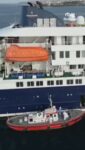 🔸Evacuados hacia Países Bajos los tres contagiados de hantavirus, del crucero en el que se ha detectado el brote, entre ellos el médico que iba a ser tratado inicialmente en Tenerife. Además, la OMS ha confirmado un octavo caso, un hombre que está siendo atendido en Suiza. 

El barco atracará el sábado en el puerto de Granadilla de Abona, en Tenerife. Desde allí, los pasajeros extranjeros serán evacuados a sus países de origen y los 14 españoles que están a bordo serán trasladados a Madrid. Fernando Clavijo, presidente de Canarias, lo rechaza y pide una reunión con Pedro Sánchez.

#hondius #hantavirus #crucero #tenerife #fernandoclavijo sanidad oms paisesbajos

 @rtvenoticias