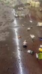 Un terremoto de magnitud 6,9 en la escala de Richter ha sacudido la región chilena de Antofagasta, en el norte del país, sin que por el momento hayan sido registrados «grandes afectaciones», ni daños personales o estructurales.

El epicentro de este temblor de magnitud 6.9 se localiza a 20 kilómetros al norte de la ciudad de Calama, con una profundidad de más de 100 kilómetros, según las informaciones del Centro Sismológico Nacional de Chile, recogidas por el Sistema Nacional de Prevención y Respuesta ante Desastres, que «continúa evaluando la afectación a personas y daños a infraestructura y servicios básicos».

#chile #earthquake #terremoto #sismo #santigodechile

 @abc_diario