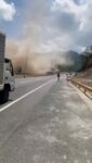 Pasadas las 11:00 AM de este martes se reporta un fuerte accidente en la Autopista Regional del Centro, a la altura del Km 29, pasando Maitana.

Se registró una colisión entre una gandola y un camión. De momento no hay información sobre el estado de los ocupantes de ambos vehículos.

 @eltubazo